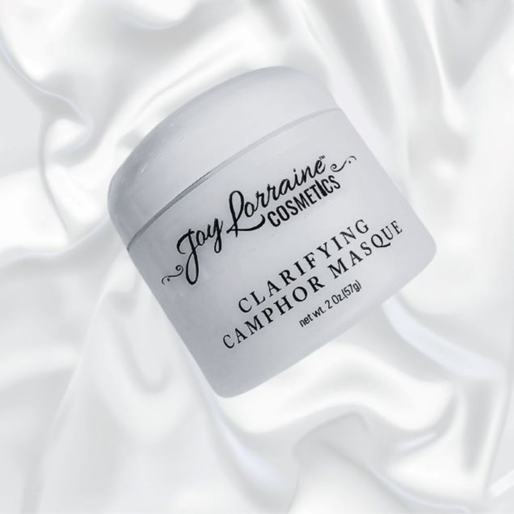 clarifying acne masque for oily and acne-prone skin that helps absorb excess oil, unclog pores, and reduce the appearance of blemishes.
