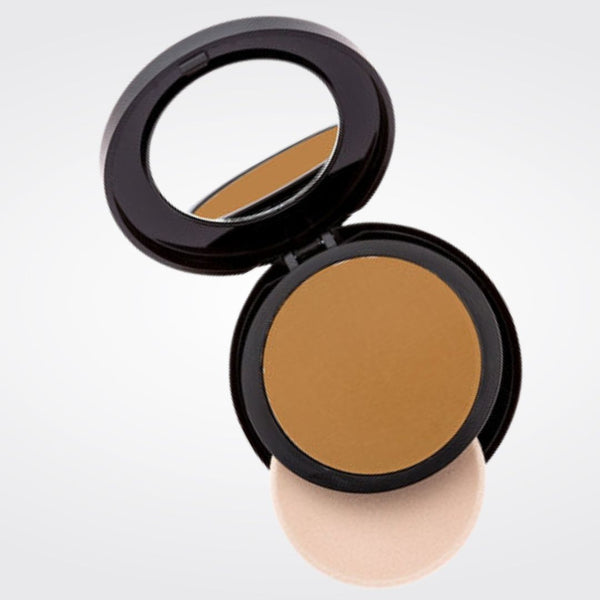 Open compact showing a long-wearing, powder foundation shade with buildable coverage for a shine-free, even-toned matte finish.